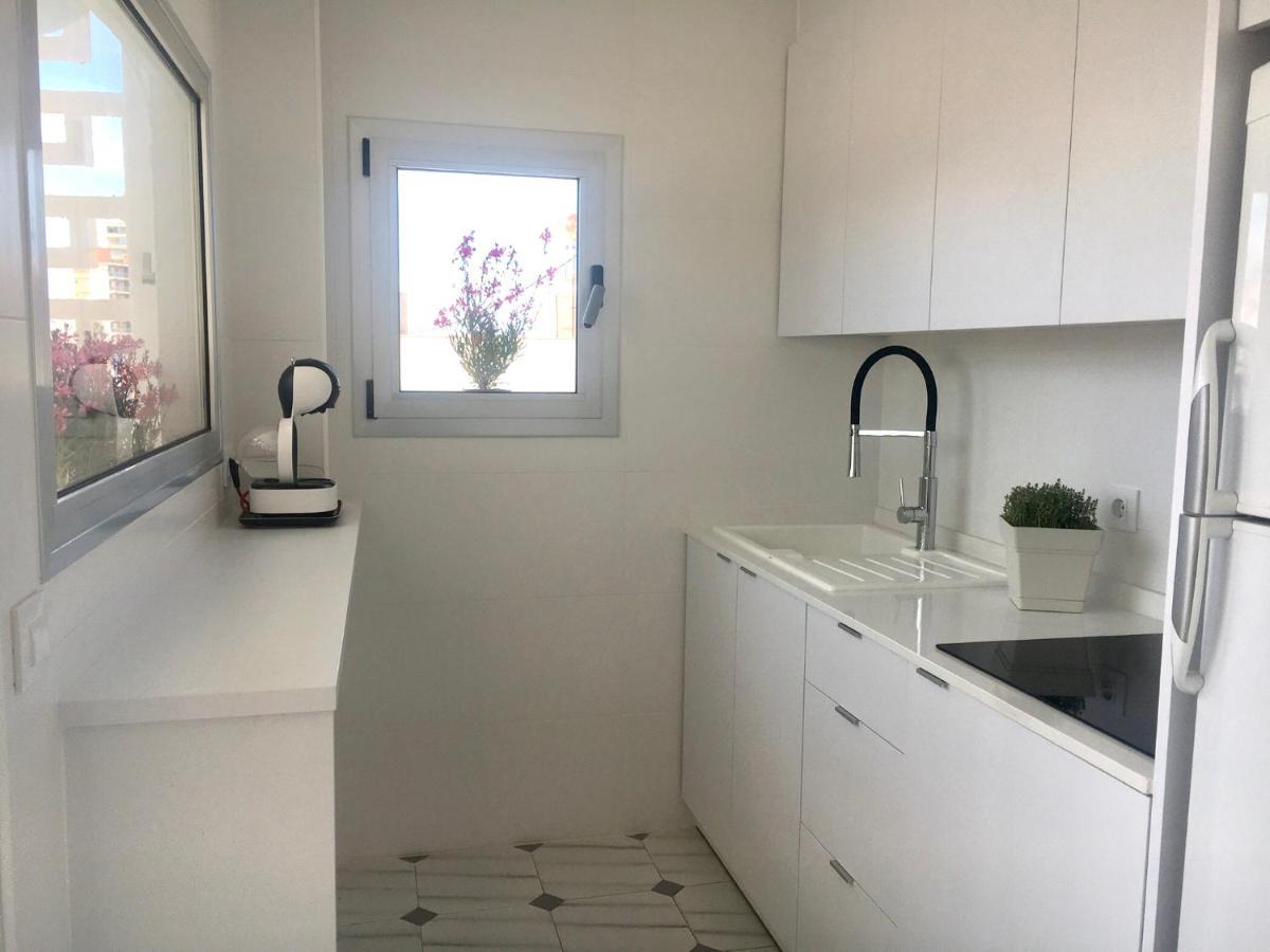 Apartamento Primera Linea De Playa Bellreguard Exterior photo